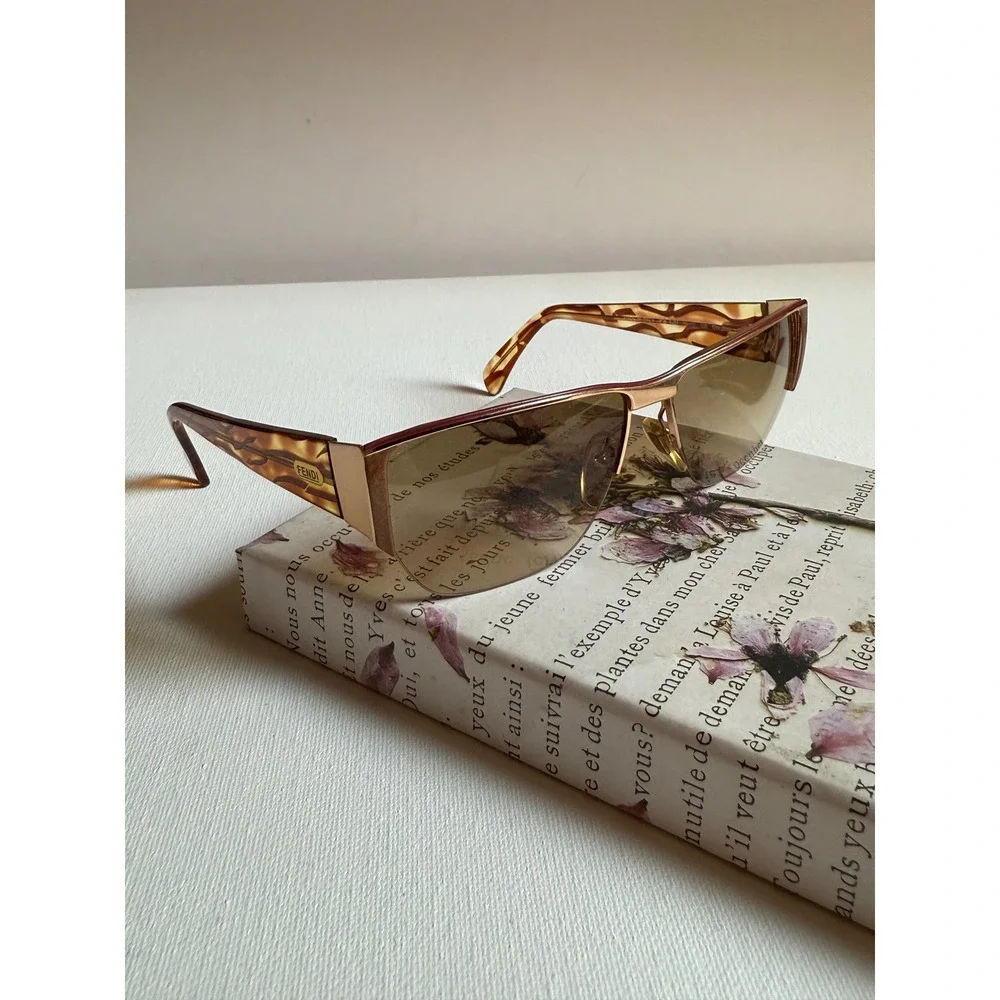 Fendi Vintage FS 120 Sunglasses Tortoise Gold Rimless Made in Italy with Case